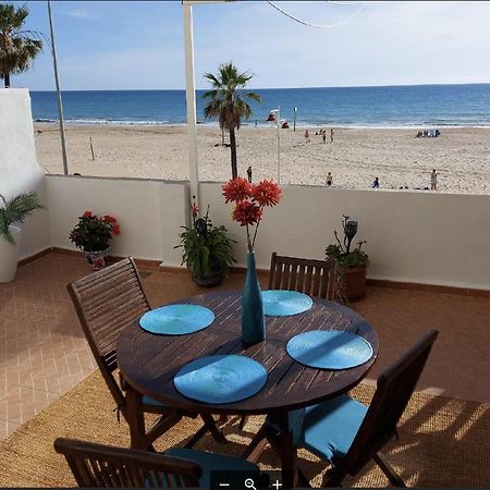 Amazing Frontal Beach Apartment #Traveller'S Awards2023 كاديز المظهر الخارجي الصورة